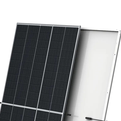 Panneaux solaires photovoltaïques de 620 watts certifiés Inmetro à demi-cellule Perc 210 mm pour les résidences
