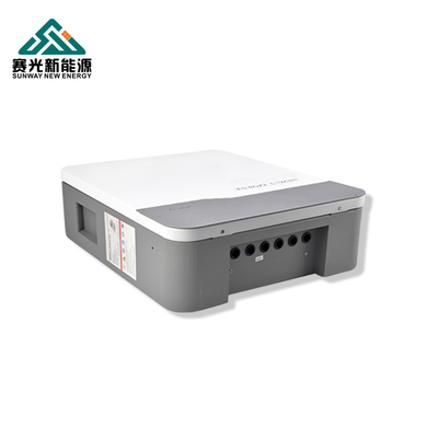 Densité d'énergie élevée 5KWH 10KWH 15KWH 20KWH LiFePO4 Batterie 48V 52ah pour le stockage solaire