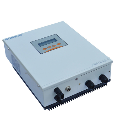 Contrôleur de charge solaire durable de 60 A 12 V MPPT pour une puissance photovoltaïque maximale de 4000 Wp et un temps de travail de 24 heures