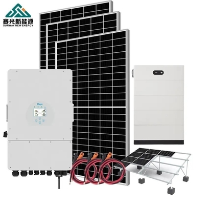 Système solaire hybride sur le toit résidentiel industriel pour 24 heures de travail