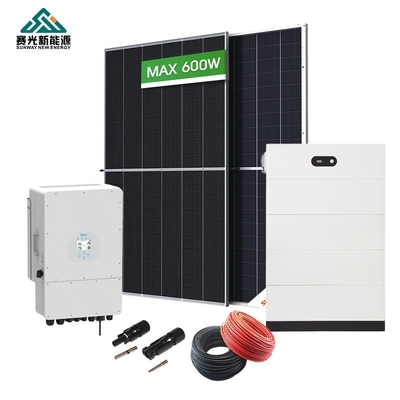 Mode hybride Système d'énergie solaire 5kw 6kw 8kw 10kw doté d'un panneau solaire de 410 à 700 watts