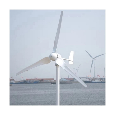 Générateur d'énergie éolienne à lame en fibre de verre 3 phases 10kw sur le réseau 230VAC