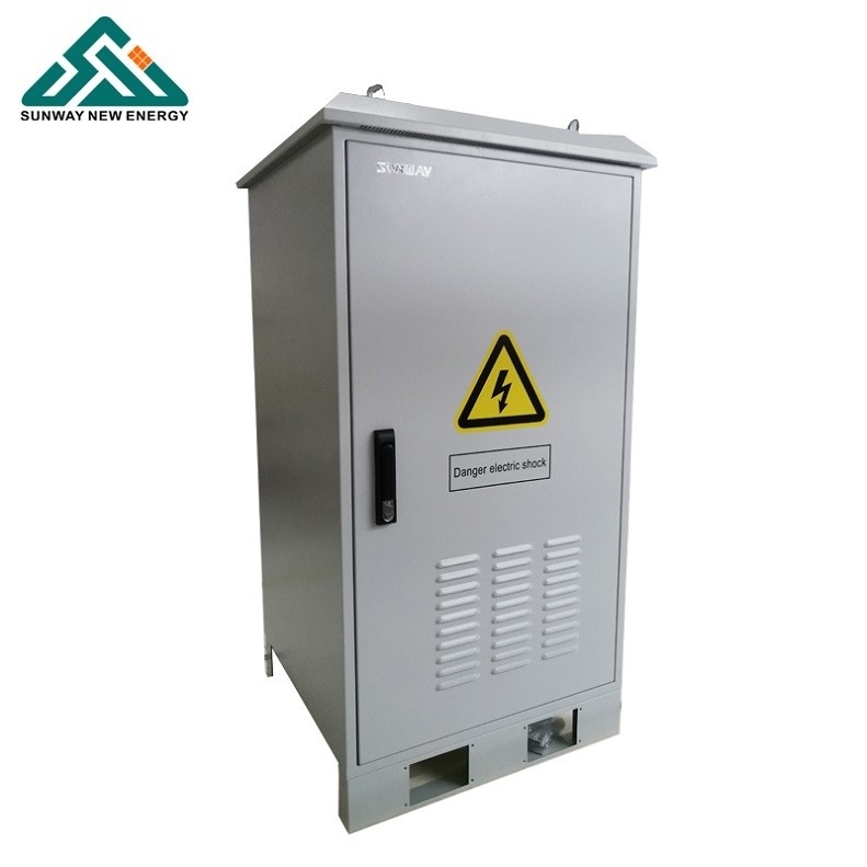 Batterie au plomb-acide Système d'énergie solaire 48VDC 50hz Fréquence de sortie Pour la station de base de télécommunications